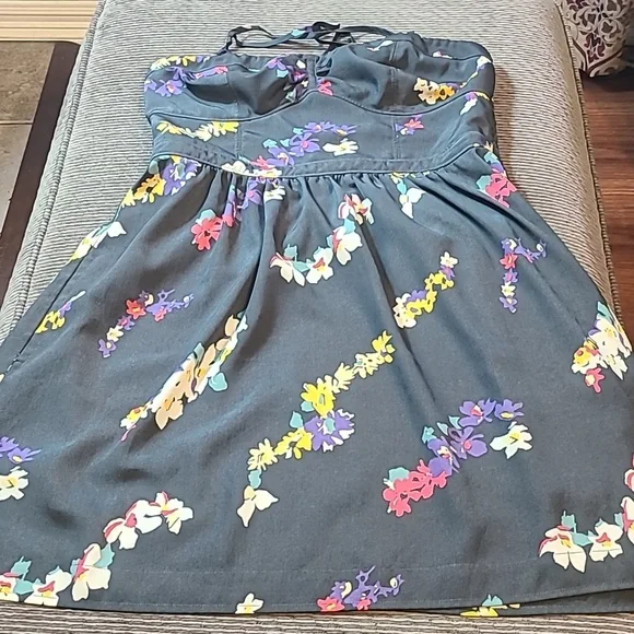 American Eagle Strappy Sundress - Picture 11 of 11